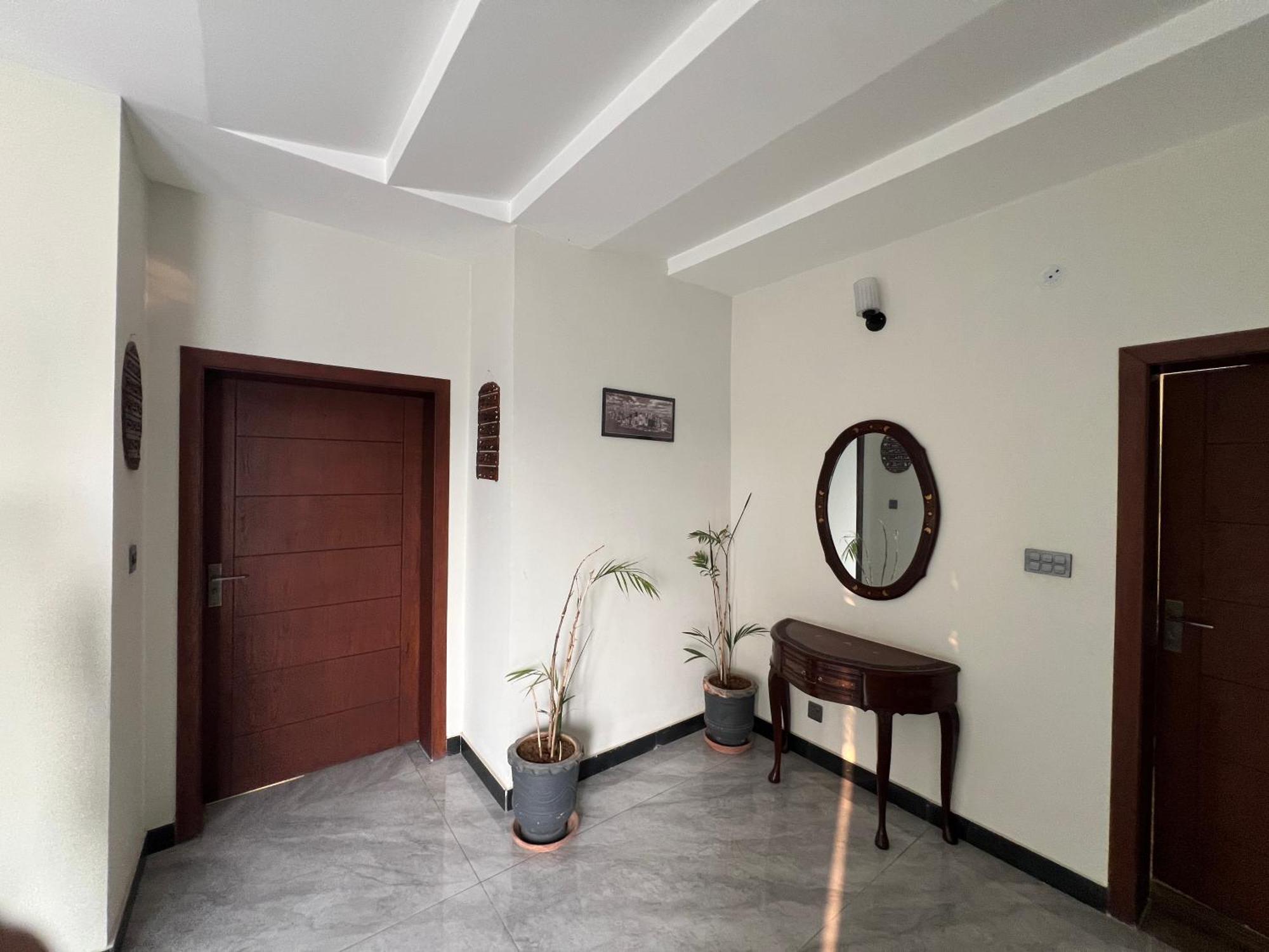 Deluxe King Room In Silverscape Residence Rawalpindi Dış mekan fotoğraf